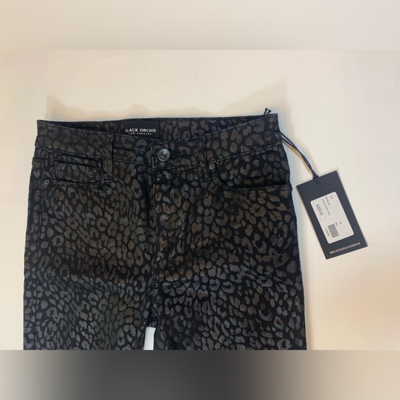NWT Revolve Black Orchid Coated Leopard Skinny in Cat's Meow, size 25 (R) - Picture 9 of 12
